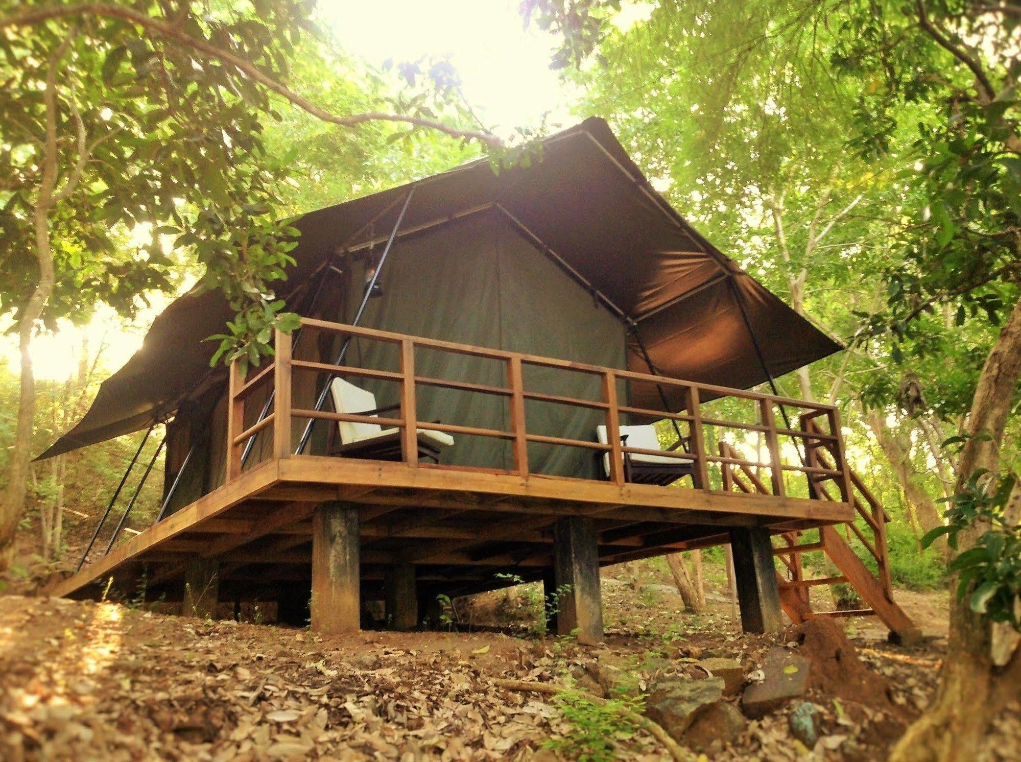 Kula Kula Luxury Camping Resort ウダワラウェ エクステリア 写真